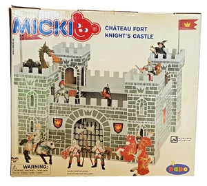 Papo 10.2005 ""Knight's Castle (Wood)" For Play Medieval Set FIGURE EXCLUDED - Picture 1 of 6