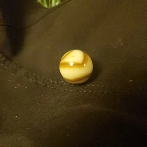 Vintage Alley Translucent Marble. Es misst 0,985 Zoll in fast neuwertigem Zustand. - Bild 1 von 7