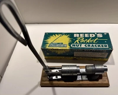 Vintage Reed Rocket Nut Cracker  R-300 - Image 1 of 4