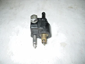 Mariner 30 HP Long Shaft Fuel Connector OEM 95483M - Picture 1 of 2