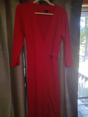 Ann Taylor Red Wrap Dress, Deep V Neck, 3/4 Sleeve Size 10 Office, Casual Below - Image 1 of 4