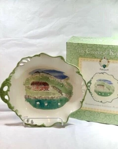 NIB Pfaltzgraff Circle Of Kindness Merriweather Cottage Platter 12-1/2" - Picture 1 of 4