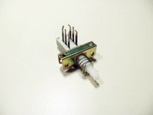 PIEZAS TT SANSUI FR-D35 - interruptor 6 pines - Imagen 1 de 1