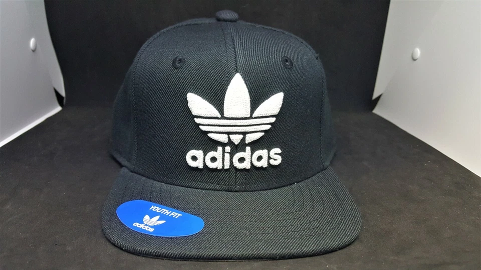 Adidas Boys Youth Hat Snap Back Ori Trefoil Chain Black/White C153