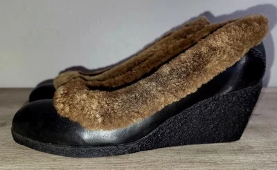 VELETTO Women's Black Leather And Faux Fur Trim Wedge Shoes Size EUR 37 / US 6.5 - Image 1 of 4