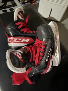 CCM Jet speed Hockey Skates 13.5Y - Bild 1 von 2