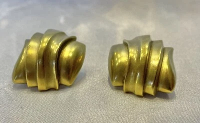 MAGNÍFICO PAR DE BRINCOS DE OURO AMARELO 18K COM CORDÃO DE SEIXOS *IMPERDÍVEL DE VER* - Imagem 1 de 4