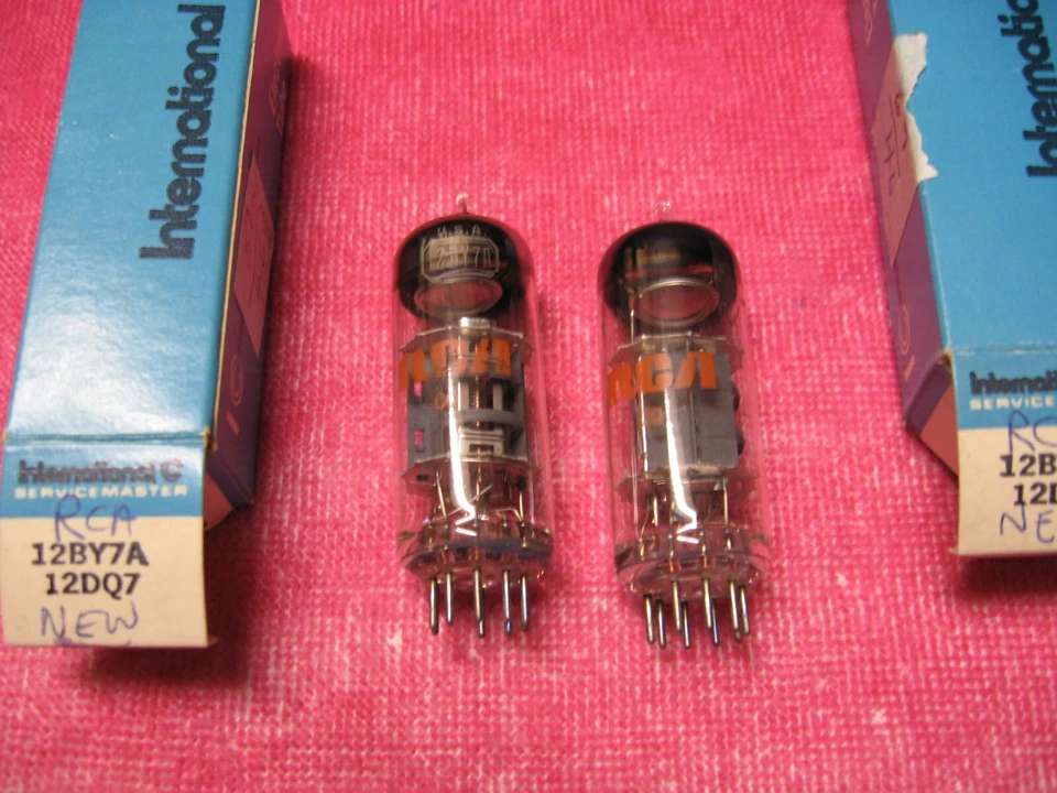 (2) TUBOS RCA 12BY7A para RADIO/AUDIO/TELEVISIÓN/ESPECTRO TEK - A JUEGO Foto 1 de 1