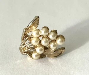 Vintage 1950's Faux Pearl Bouquet Brooch Pin - Picture 1 of 3