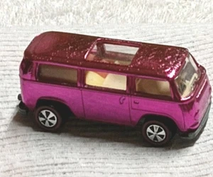 1969 Hot Wheels Redline Rear Loading Beach Bomb Hot Pink Great Condition - Picture 1 of 7