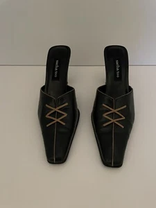 Sacha Too St-Viper Mules Slides Heels Black Leather Womens Size 7.5 B - Picture 1 of 18