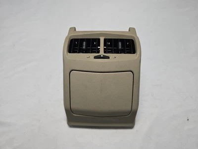 2008 - 2013 Cadillac CTS Rear Seat Air Vents & Outlite (OEM) Beige Foto 1 de 4