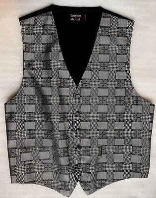 BRANDON MICHAEL, MEN'S L, SILVER & BLACK GEO PRINT PLAID VEST, NWOT - Image 1 of 4