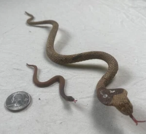 2 Snakes Cobra Figure Lifelike Educational Solid Plastic Reptiles Kids - Picture 1 of 2