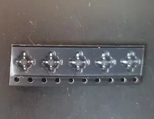 5pcs Sirenza SGA-4186Z DC-5000MHz SiGe HBT Monolithic MMIC Amplifiers SOT-86 - Picture 1 of 2