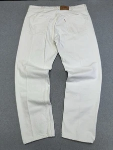 Pantalones de mezclilla vintage Levis 501 con botones blancos para hombre talla 38 X 31 hechos en EE. UU. años 90 - Imagen 1 de 11