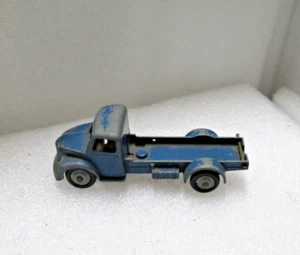 VINTAGE DINKY #414 DODGE TIP TRUCK NO TRAY SUIT PARTS OR RESTORATION SEE PHOTOS - Bild 1 von 5