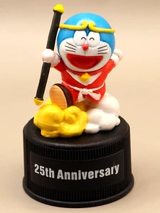 Doraemon 25th Anniversary Seven-Eleven Limited Bottle Cap Figure Japan O389 - Picture 1 of 7