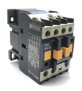 Telemechanik CA2 DN22 22E Relais 2NC 2NO Spule: 110 V 50/60Hz F7 (CA2DN22F7) - Bild 1 von 7