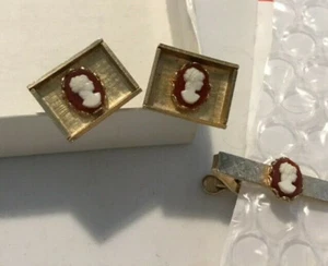 Cameo Cufflinks & Tie Bar unmarked - Foto 1 di 6