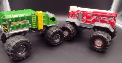 Lot 2 Monster Trucks 1:24 Firetruck & Waste Management Matchbox 2013 Mattel - Image 1 of 4