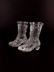 Vintage Clear Pressed Glass Pair Of Small Ladies Boots Ornament VGC - Picture 1 of 16