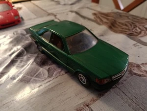 Bburago Mercedes 500 SEC Modellauto, 1:24, - Bild 1 von 13