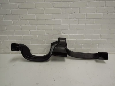 Audi 80 89 B3 Main Front Heater Air Duct 894819633B - Image 1 of 4