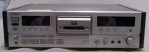 SONY DTC-2000ES DAT Digital Audio Tape Deck - Picture 1 of 8