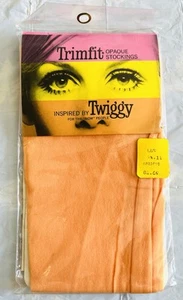 Trimfit Twiggy Stockings Apricot Mod Sz 9.5-11 New Old Stock Scarce Color - Picture 1 of 2