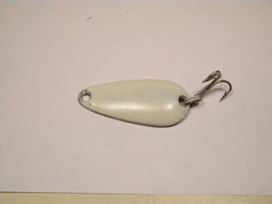 Cucchiaio da pesca vintage Len Thompson 00 bianco 3/8 oz esca a manovella - Foto 1 di 2