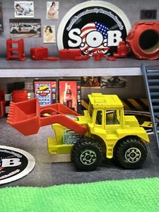Lesney Matchbox Superfast 1976 Tractor Shovel EX Cond Yellow Diecast - Picture 1 of 8