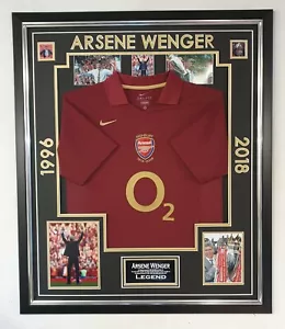 ARSENE WENGER Signed Photo Picture with Shirt Autographed Display - Picture 1 of 2