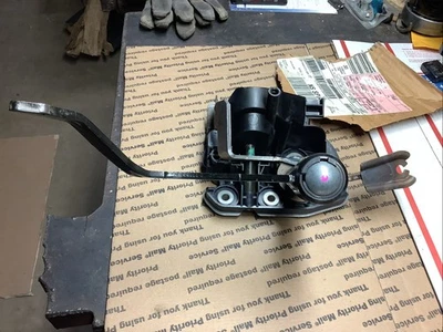 Conjunto acelerador pedal nos Ford 2C3Z-9725-CA Foto 1 de 4