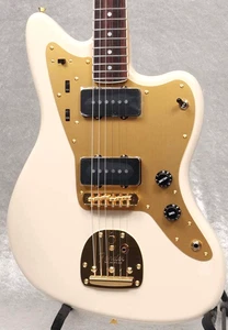 Fender FSR Traditional 60S Jazzmaster Desert Sand Gold Hardware Chitarra elettrica - Foto 1 di 9