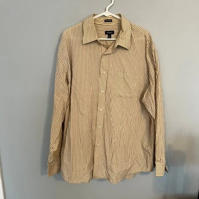 Van Heusen No Iron Striped Button Down Men's Shirt Size XL Cotton & Polyester - Image 1 of 4