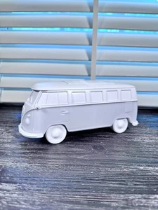 Paladone Volkswagen 9.25” 1/18 th Scale Split Screen Bus Multi Color Light - Picture 1 of 12