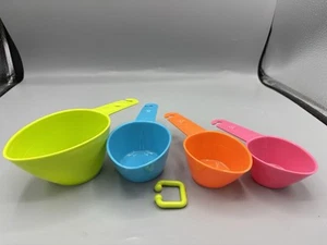 Messbecher 4er Set Kunststoff Löffel Mehrfarbig Nesting Pour Oval Küche - Bild 1 von 2