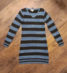 Blue Heart blau/grau gestreiftes Pulloverkleid 14 Jugendliche gebraucht, in einwandfreiem Zustand - Bild 1 von 3