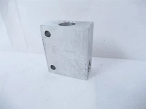 244691 Neu-ohne Karton; Sun EDC 2EY1-A2 Hydraulik Ventilgehäuse Leitungsaufnahme - Bild 1 von 6