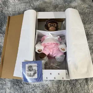 ASHTON DRAKE SO REAL MONKEY DOLL COOING CORA - SILICONE BABY DOLL - Picture 1 of 3