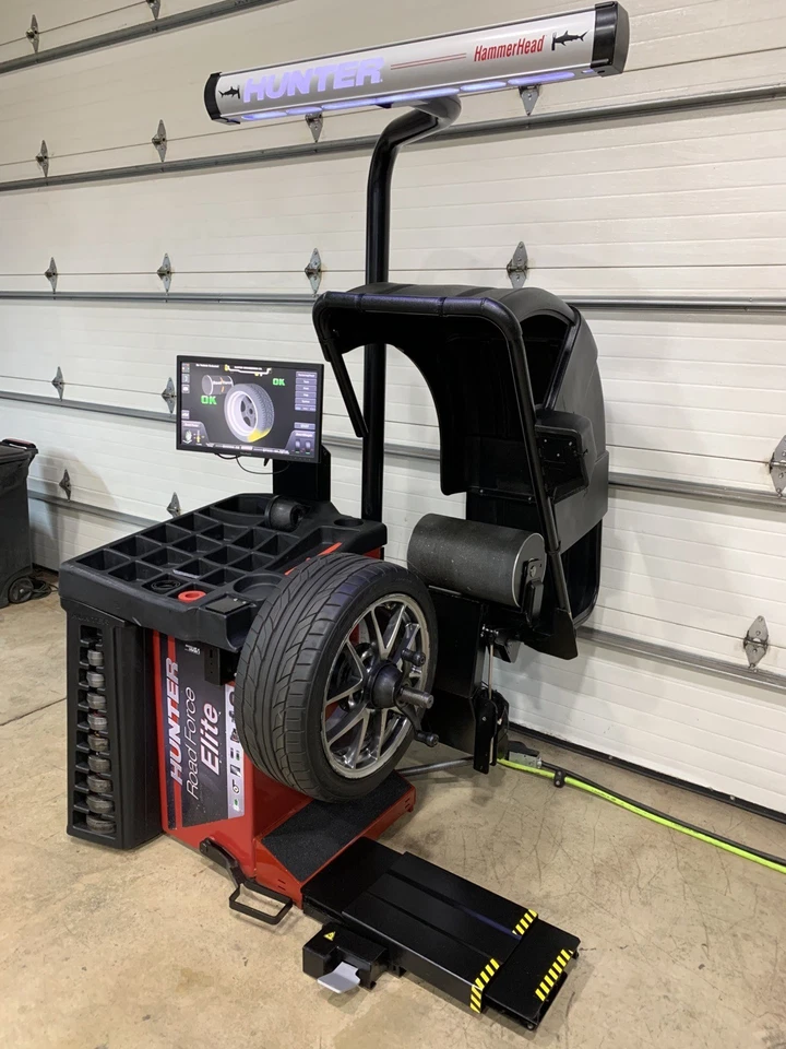 Hunter Roadforce Elite Balancer - Wheel Lift - Collet Set - Gen 5 Wheel Tire Bal - Image 1 of 1