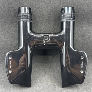 Soporte de barra aerodinámica baja de fibra de carbono 3T Aduro para bicicleta de triatlón con freno de llanta Cervelo P5 - Imagen 1 de 9