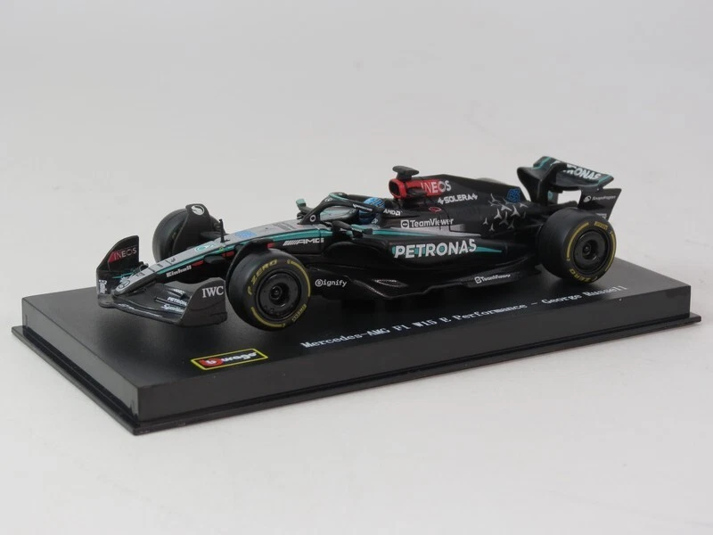 Burago PIT PASS Mercedes AMG F1 W15 #63 George Russell 2024 1/43 18-38452#63