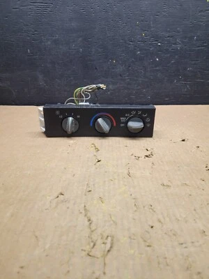 2001 - 2007 GMC Chevrolet Express 1500 AC Climate Control A/C H7949 - Image 1 of 4