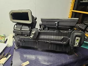 GMC CANYON CHEVY COLORADO HVAC AC CLIMATE HEATER BLOWER HOUSING BOX OEM 2018-22 - Foto 1 di 4