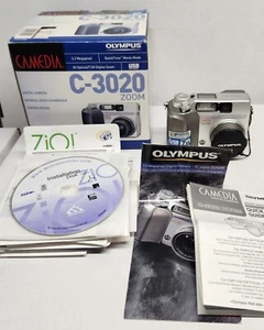 Olympus CAMEDIA C-3020 ZOOM Digital Camera 3.2 Megapixel Original Box ~ READ - Picture 1 of 3