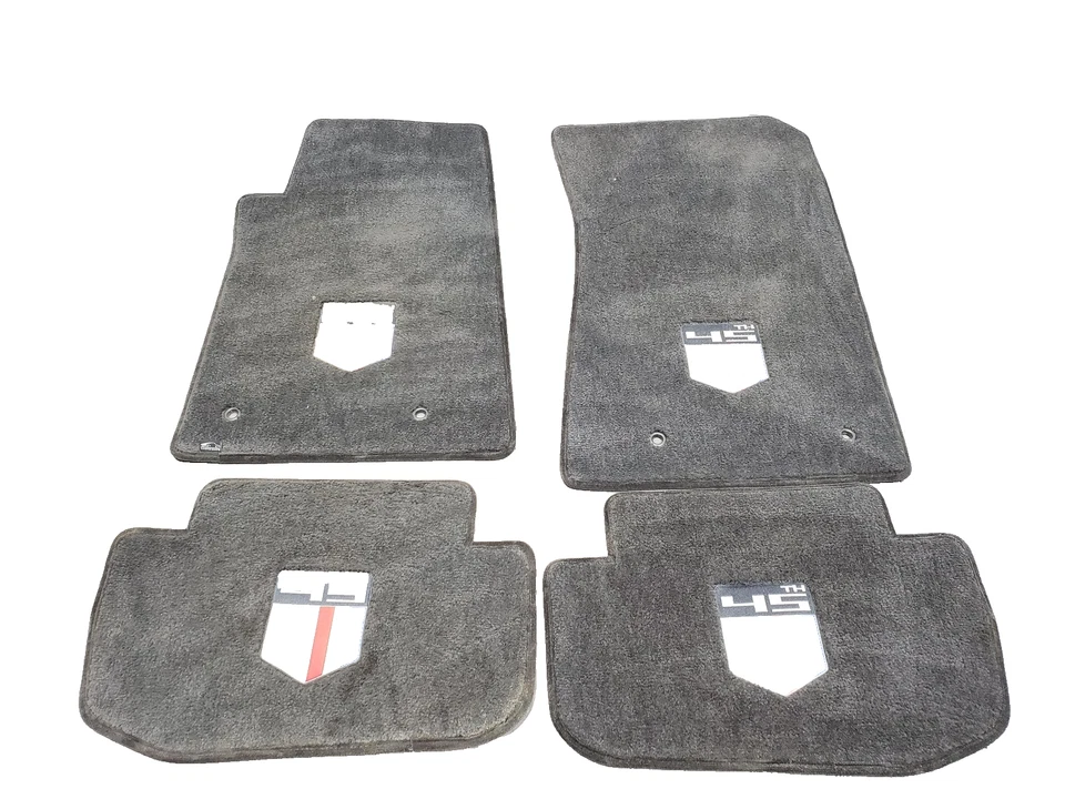 Juego de 4 alfombrillas Camaro 45 aniversario Foto 1 de 4