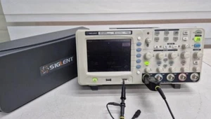SIGLENT SDS1204CF Digital Storage Oscilloscope 200MHz - Picture 1 of 6