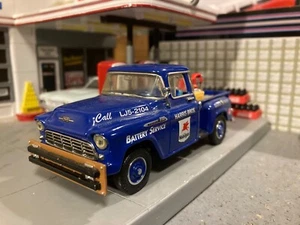 1956 Chevrolet 3100 Mobil Gas Service Roadside Truck 1:43 scale, Chevy - Picture 1 of 7